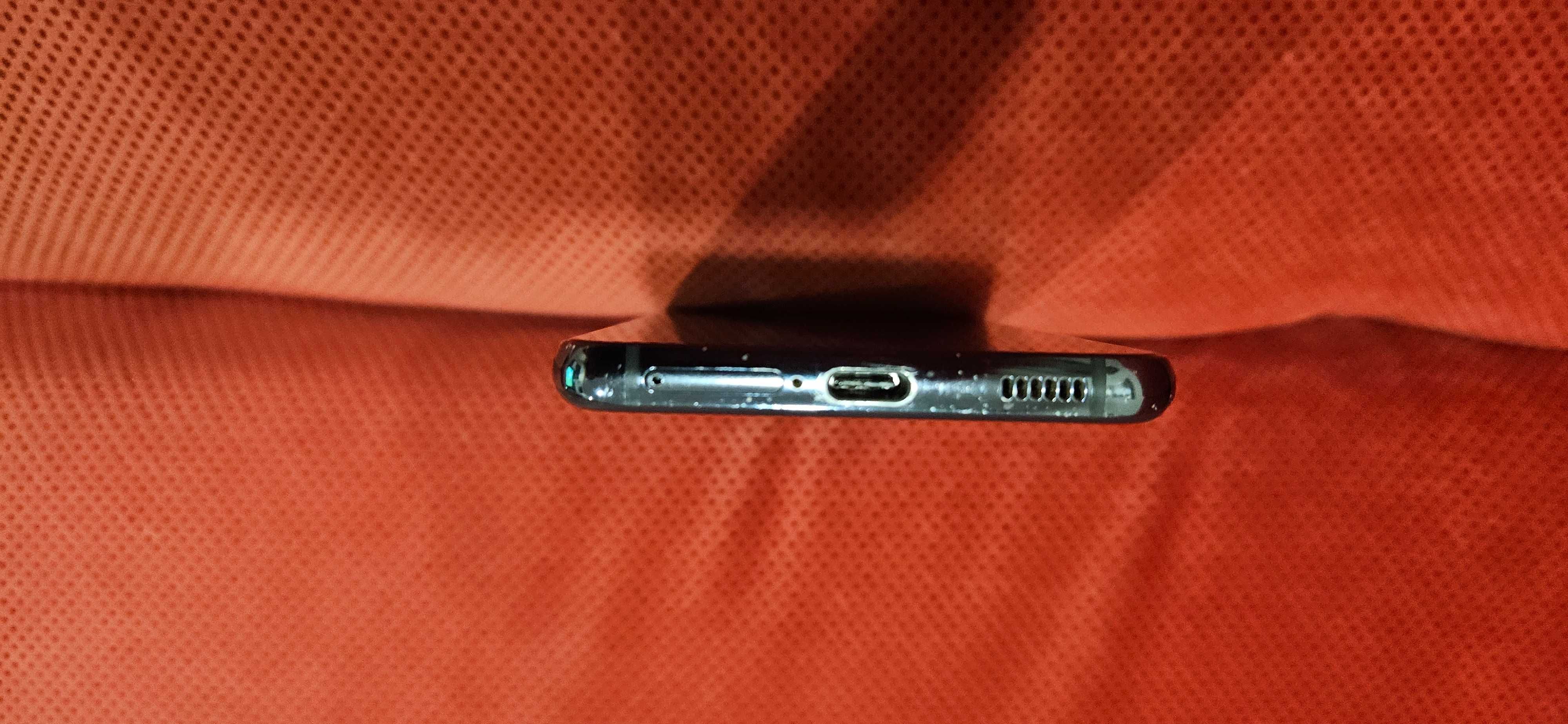 Samsung Galaxy S21 5G  8RAM 256GB