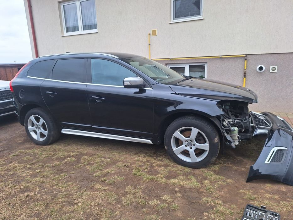 Motor complet fără anexe Volvo XC60 2,4 2012 euro 5 215 CP