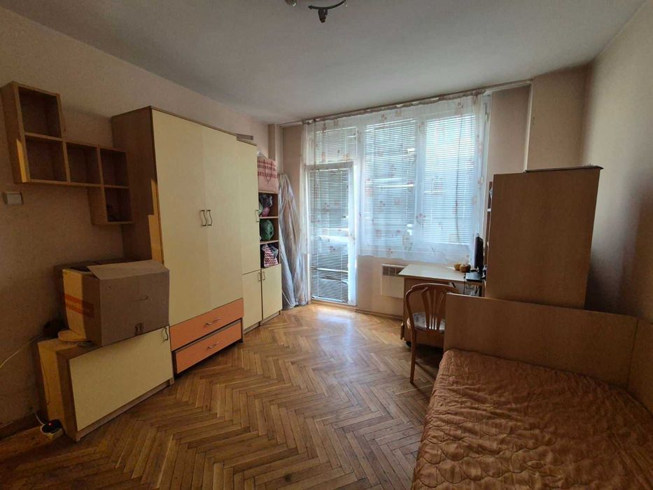 Продава се Четиристаен апартамент в Варна, Център - 87 кв.м за 2472 €/кв.м - Снимка #10