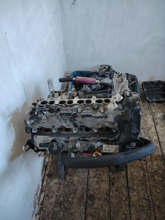 Опел астра К 1.6