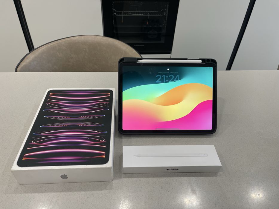 Ipad Pro (4 покол. 2022 г) 128 gb, 11- inch. + Apple Pencill