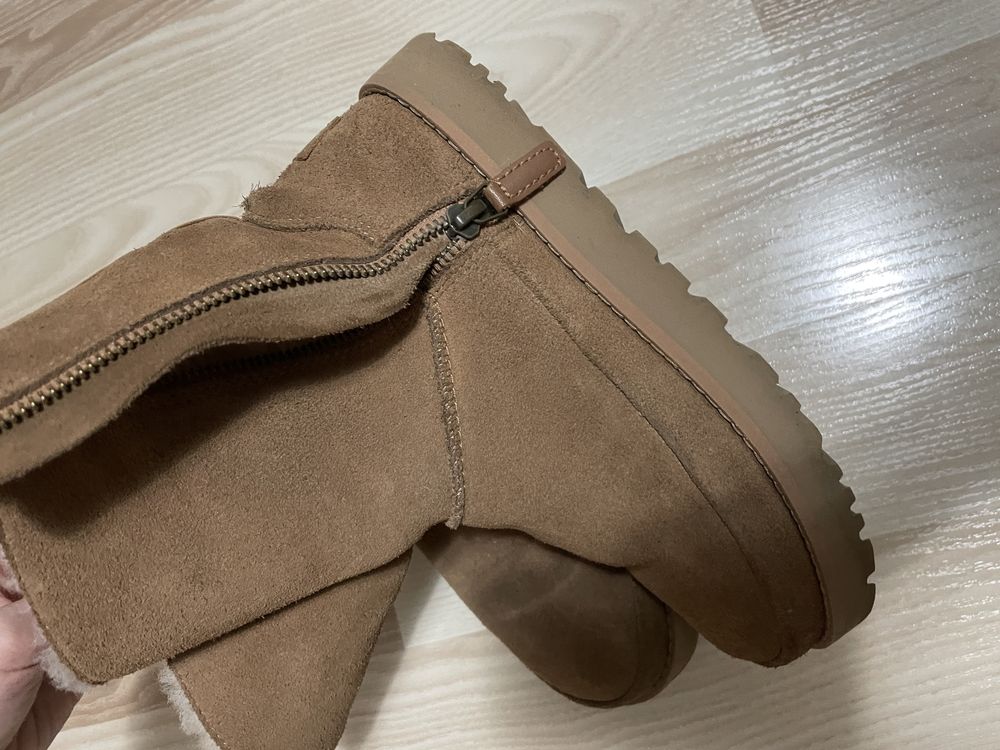 Cizme ugg marimea 36