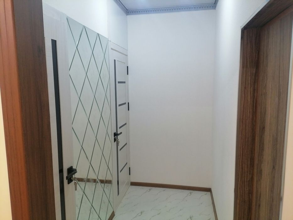 Срочна буз 2 мавзеси 38 кв хонадон сотилади.
Галерея уй. Янги ремонтда