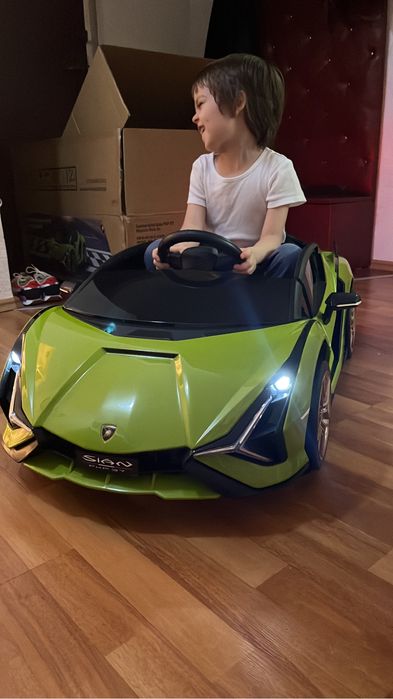 Lambo masina pt copii model nou