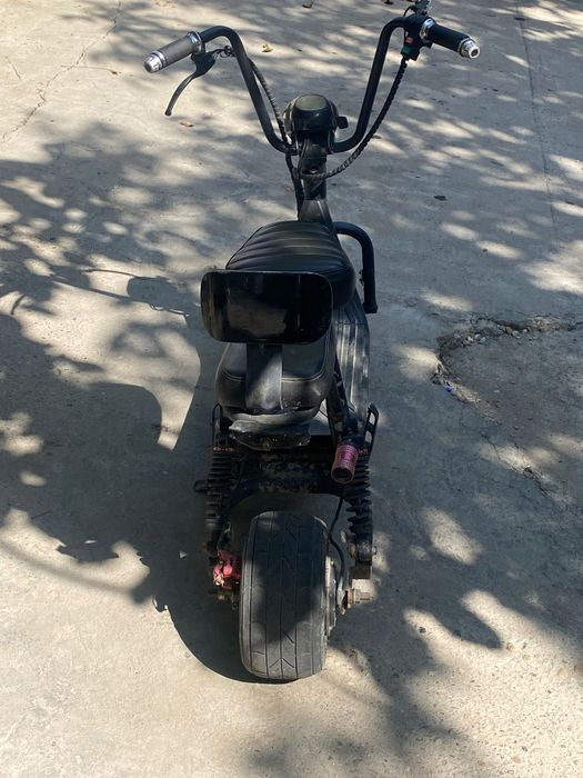 Vând urgent scuter electric