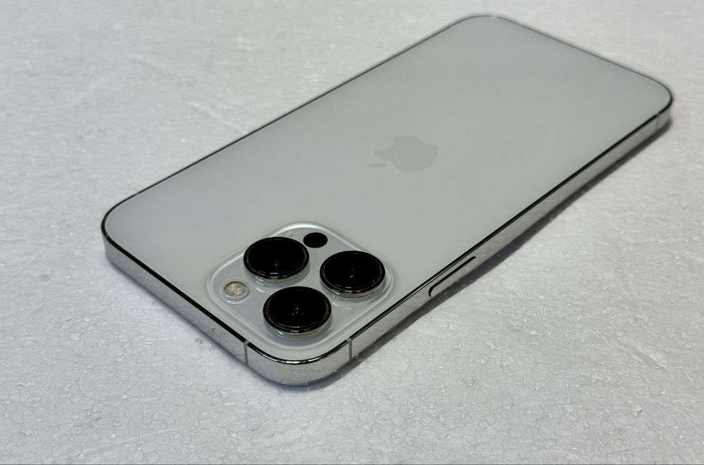 Vând  iphone 13 pro max sau schimb