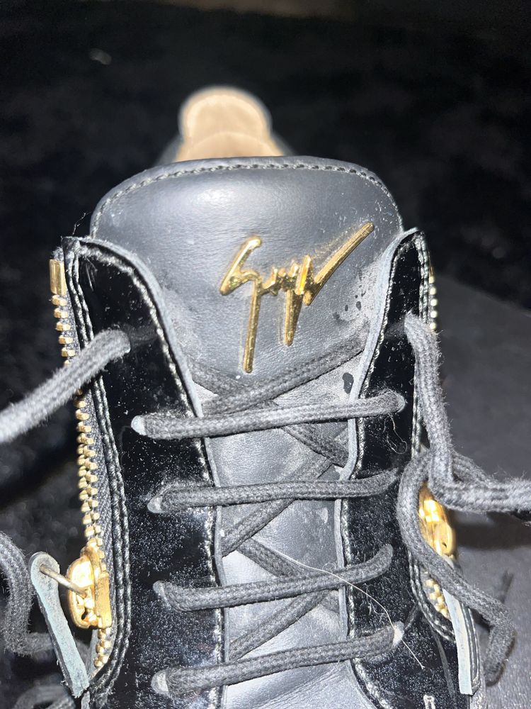 Vand Giuseppe Zanotti