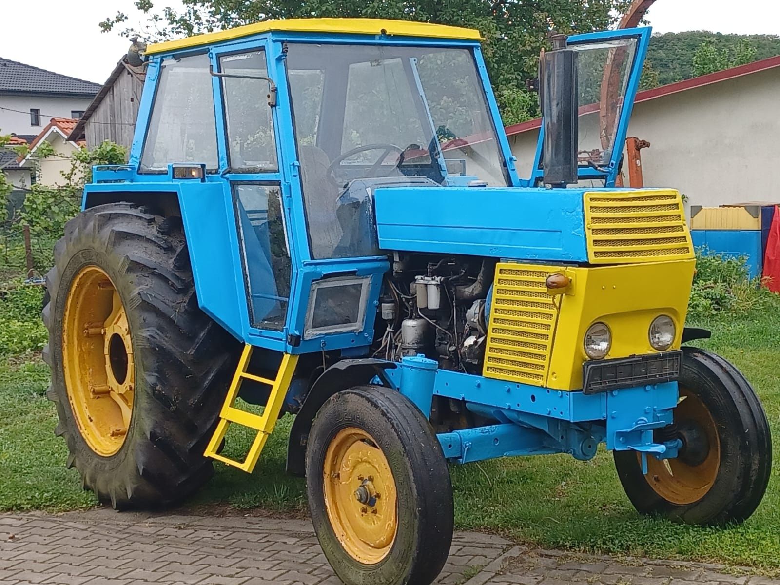 Tractor 80 cp înmatriculat