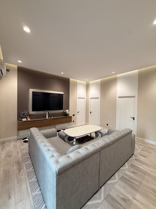 Продается Евро Дом с бассейном 2,7сот 4ком