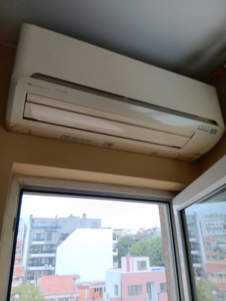 Продава се Двустаен апартамент в Варна, Трошево - 60 кв.м за 1982 €/кв.м - Снимка #14