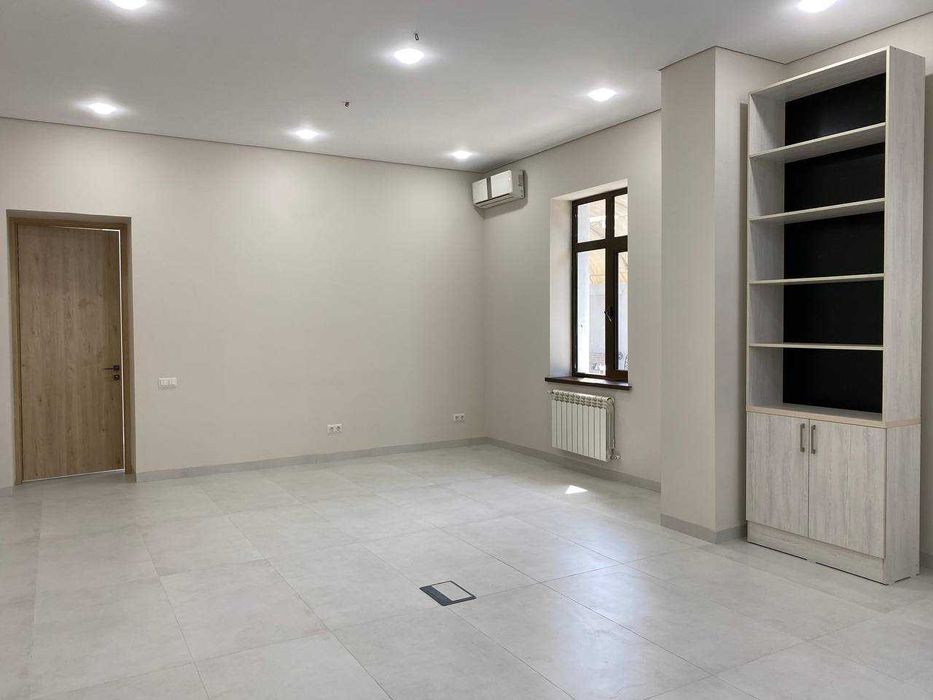 В аренду отдельно стоящее здание 720м2