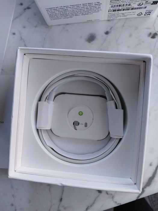 AirPods Pro 2 (USB-C) – originale Apple, cu cutie și accesorii complet