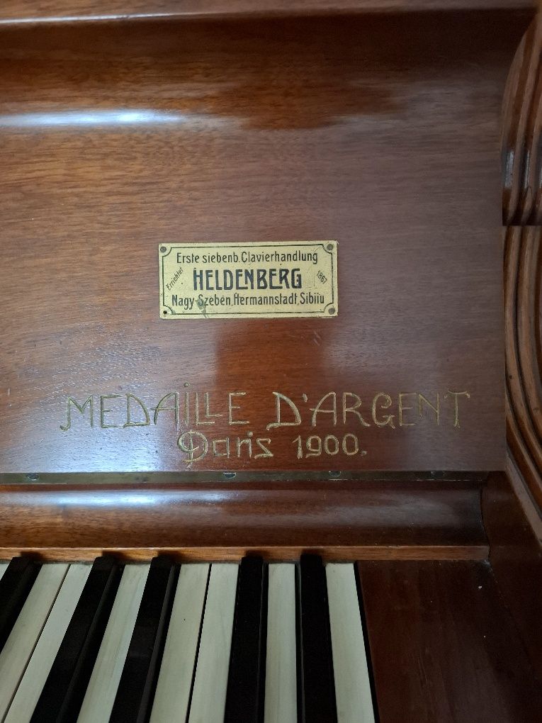 Pianina clasica Cluj-Napoca