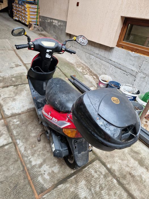 Vand scutere si biciclete!