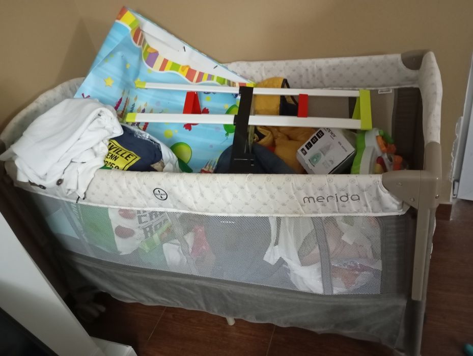 Pat bebeluși cu saltea de cocos inclusa