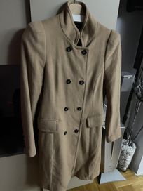 Шуби и якета -H&M, Zara - 30 лева/ бр.