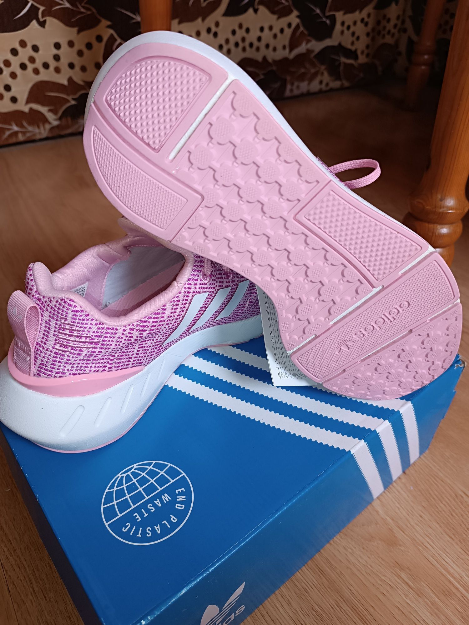Adidas нови маратонки