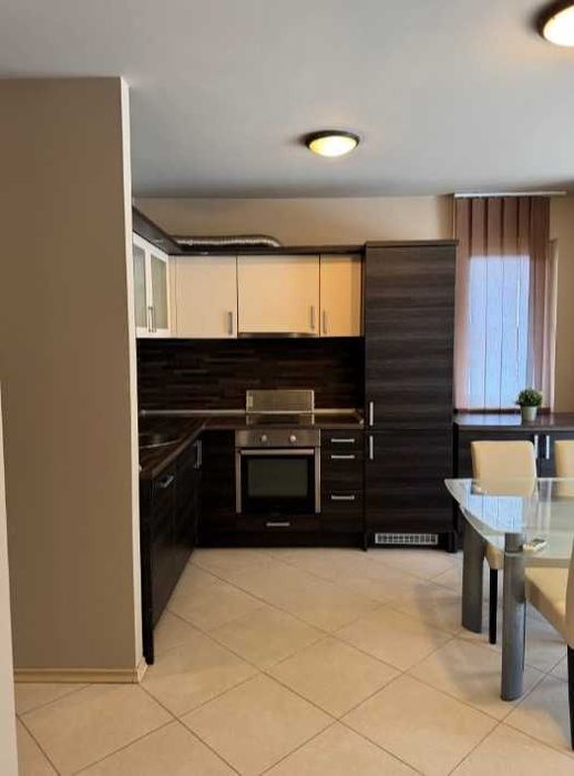 Продава се Тристаен апартамент в София, Център - 80 кв.м за 2938 €/кв.м - Снимка #1