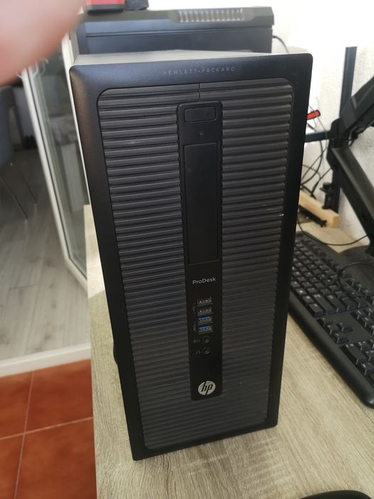 HP ProDesk 600 G1 Tower – i3 3.5GHz / 8GB RAM / SSD 256GB + HDD 500GB