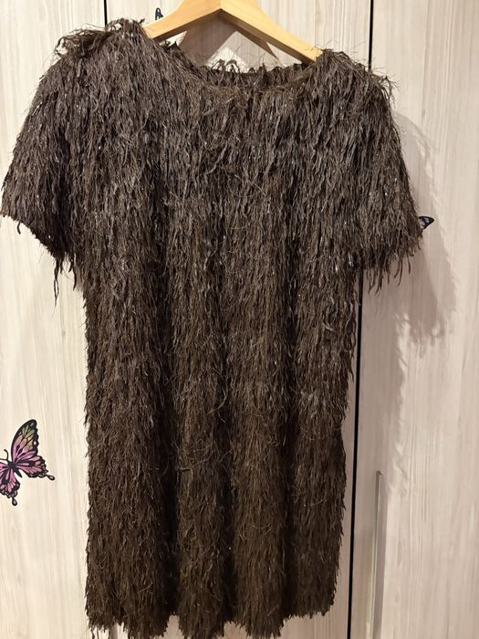 Рокля нова с лъскави нишки