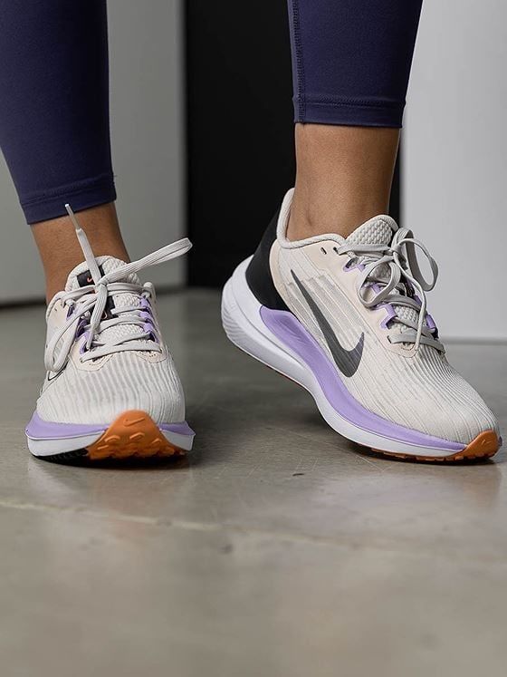 Дамски маратонки Nike WMNS NIKE AIR WINFLO 9