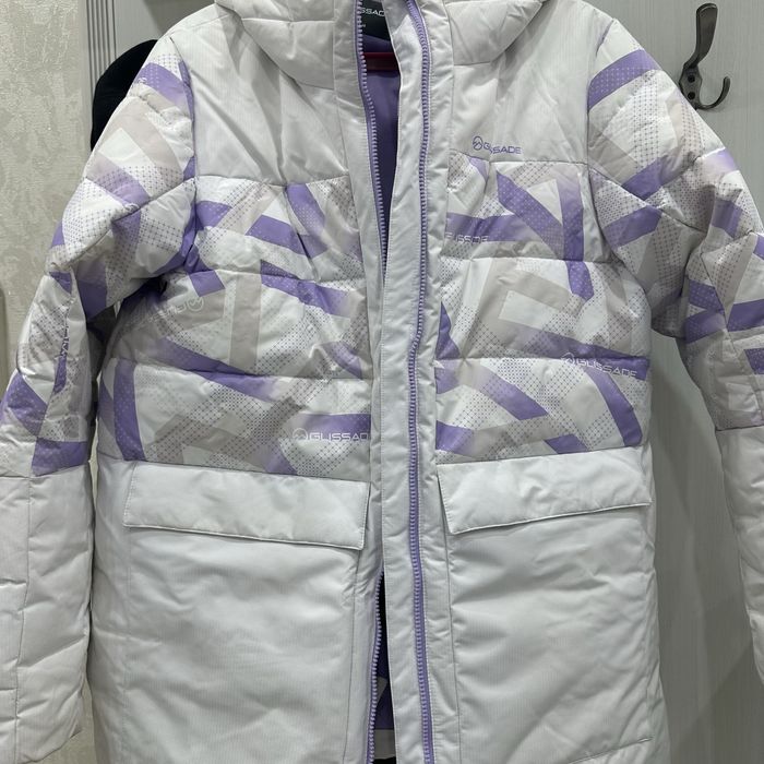 Продам женские куртки