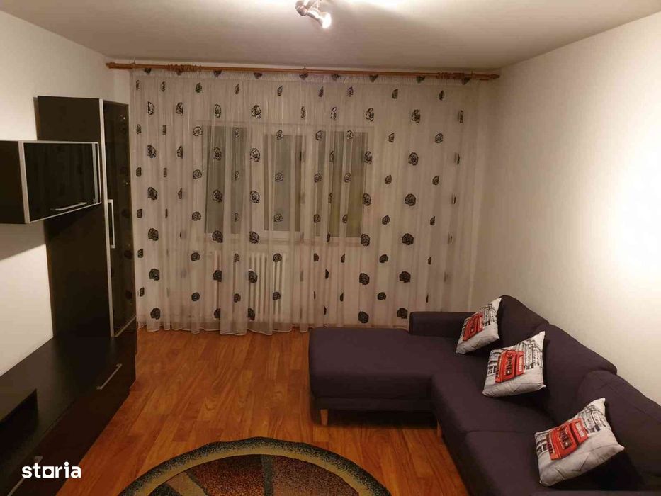 Apartament decomandat str.Păltiniș