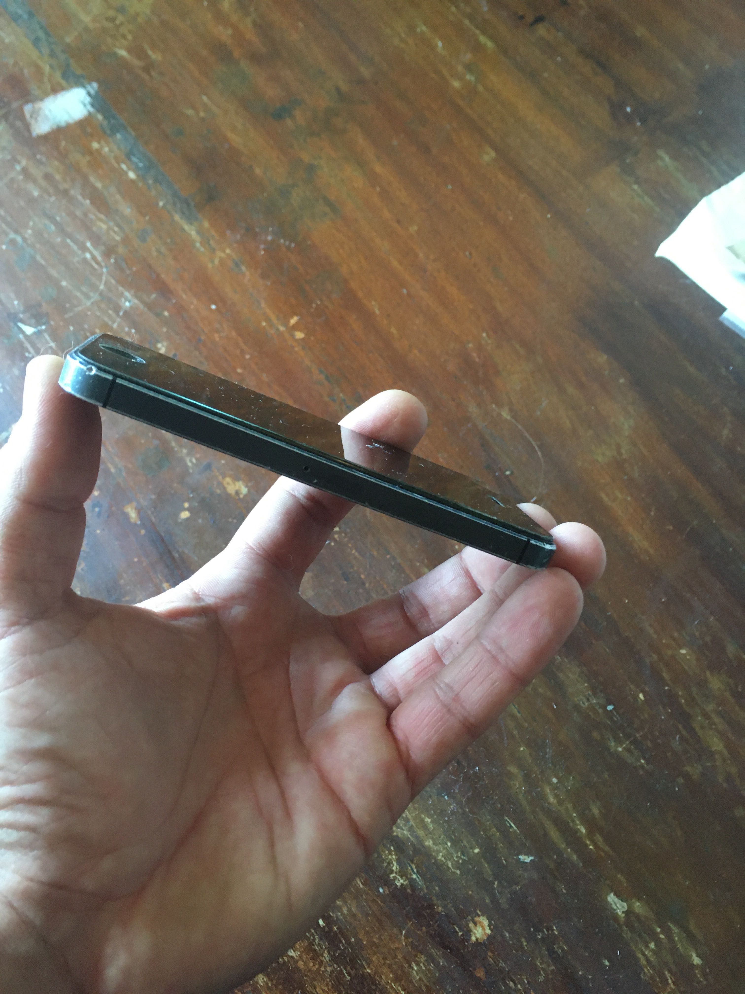 Iphone 5 цял в добро състояние или на части