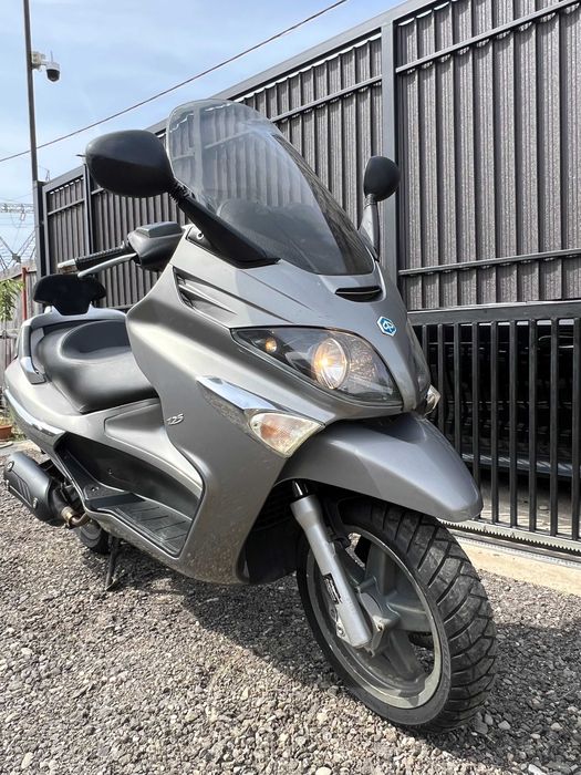 PIAGGIO X-evo 125 cc
RATE Fara Avans