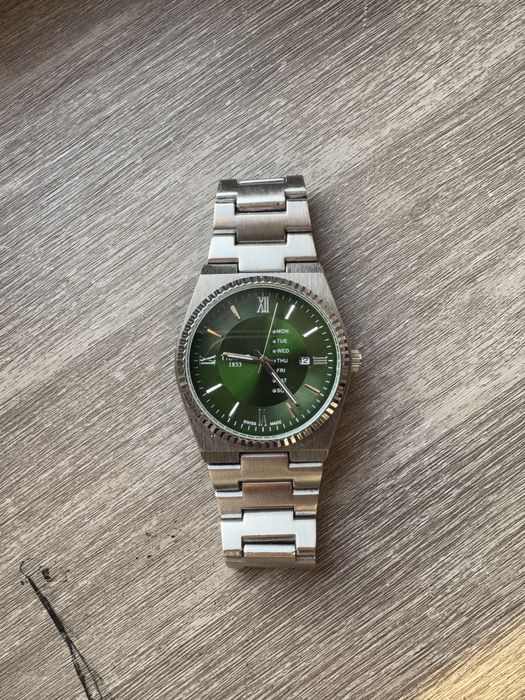 Часы тиссот прх.