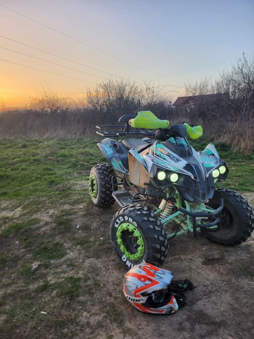 Vând sau schimb atv cu cross