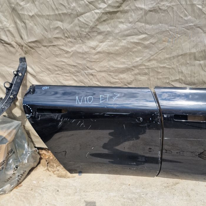 NIO ET7 предна дясна и задна дясна врата