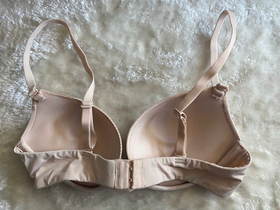 Sutien bej/nude, cu dantela, marime 75B, nou, H&M, 45lei