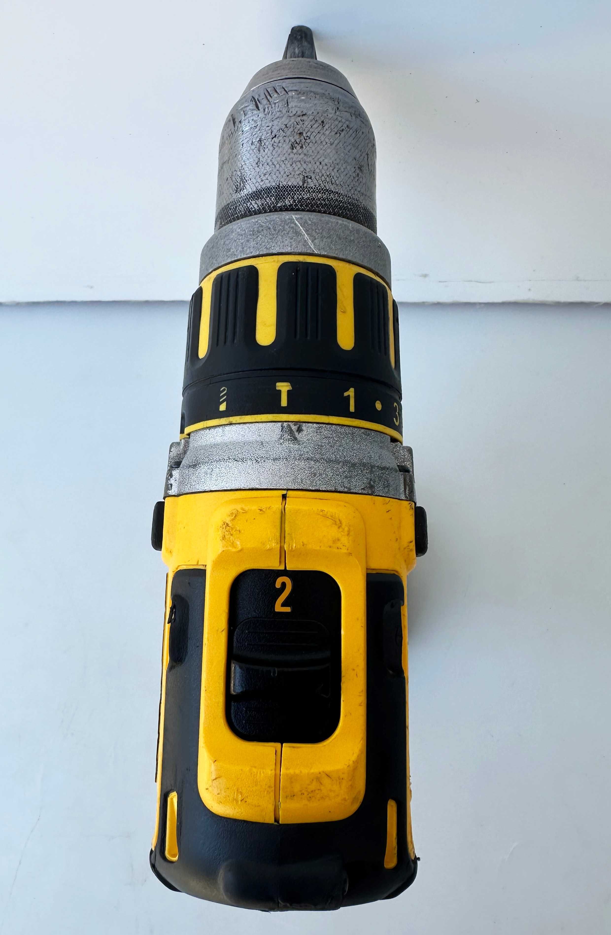 DeWALT DCD795 XR - Безчетков ударен винтоверт 18V