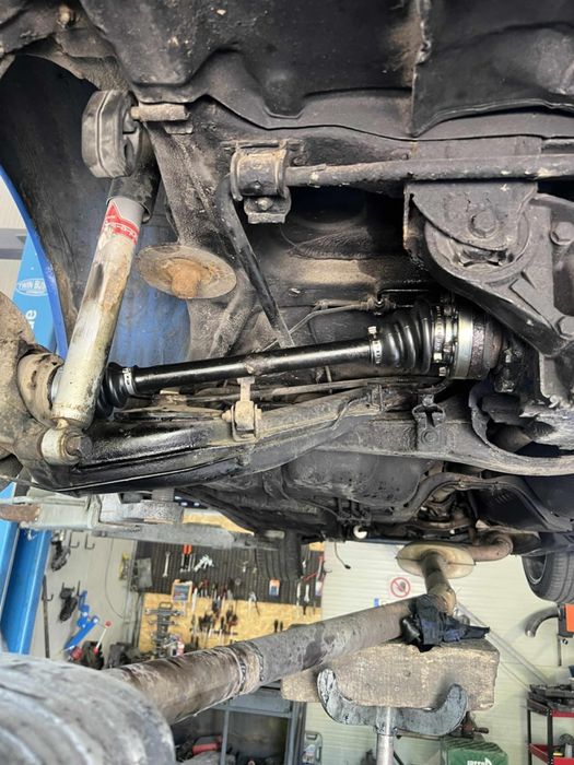 Vând E36 sau schimb