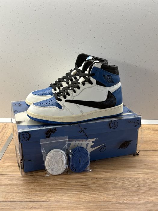 Jordan 1 Travis Scott Fragment
