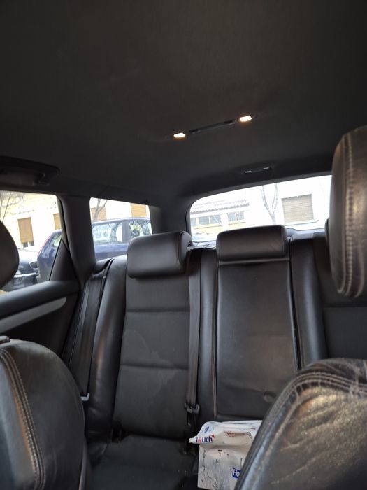 Vând Audi a4 b7 2007 starea f bună schimbat tot la zi.140 cai. 3400 eu
