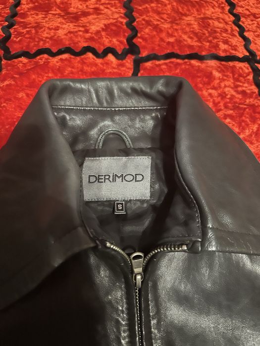 тънко дамско кожено палто