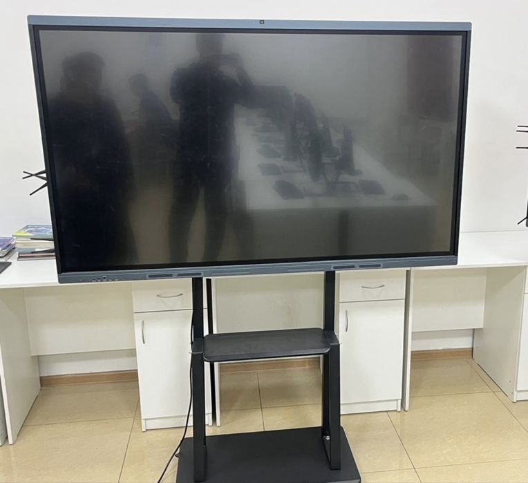 Интерактивная панель Intech DT-75DW (3+32 Gb) - Снят с производства