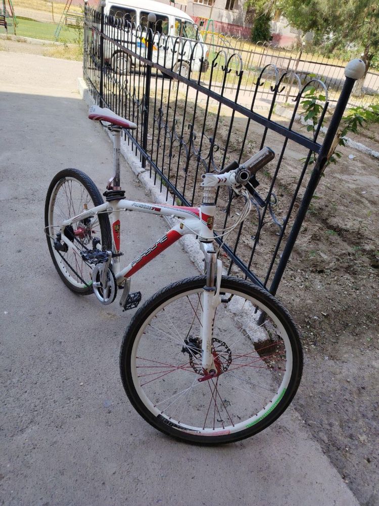 Velosiped sotiladi.