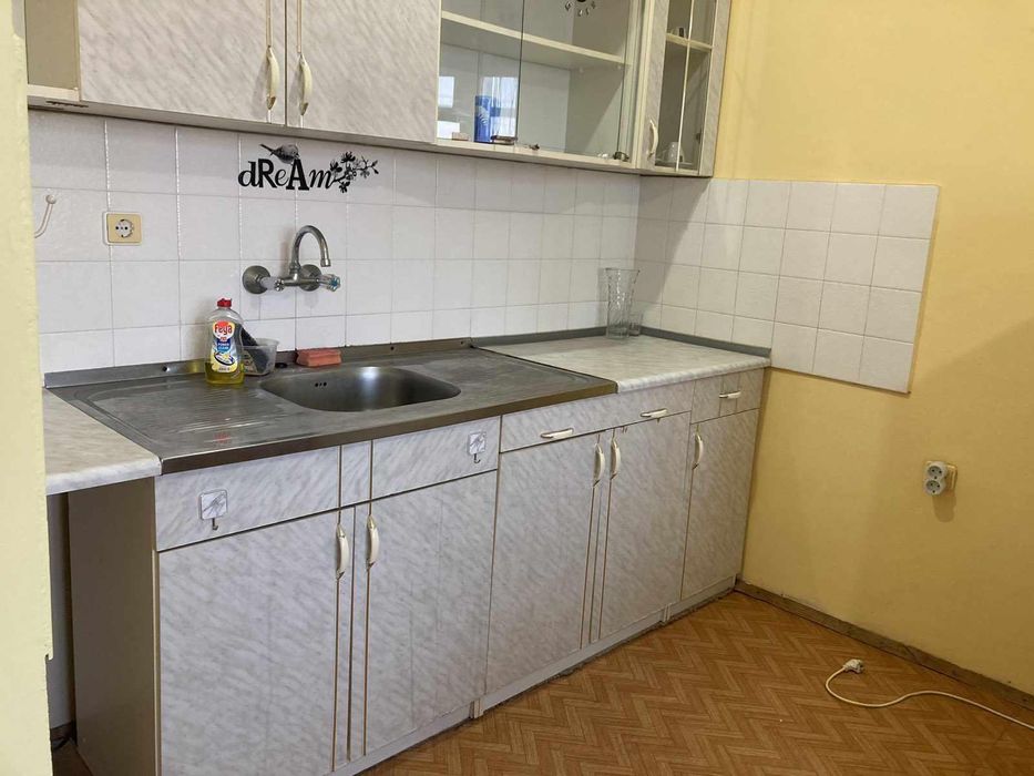 Дава се под наем Двустаен апартамент в Варна, Владислав Варненчик - 45 кв.м за 200 € - Снимка #1