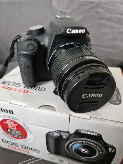 Фотоаппарат Canon 1200