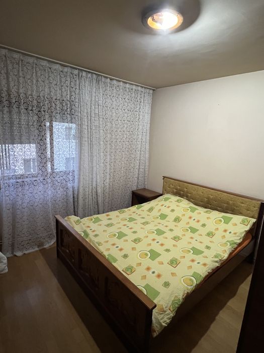 Apartament 3 camere de inchiriat