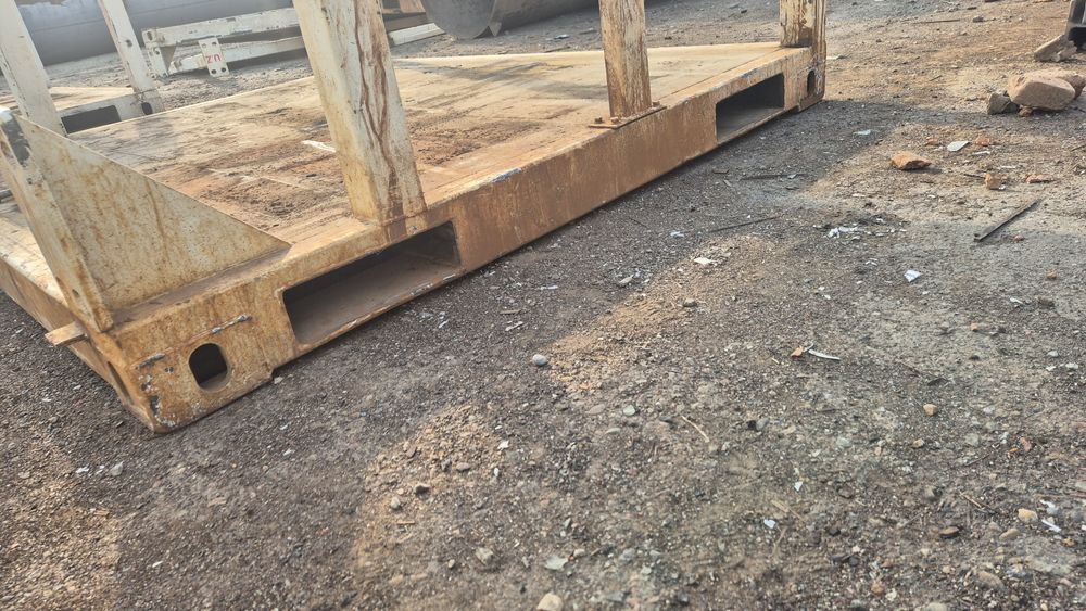 Падон сотилади эни 1.90 йони 2.23