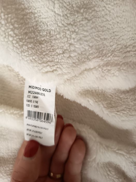 Geaca groasa fete 3-4ani