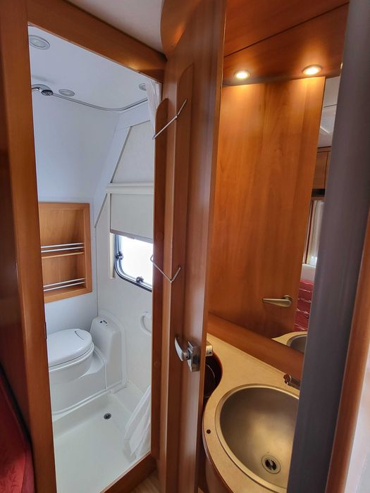 Каравана Hymer Eriba Nova 435