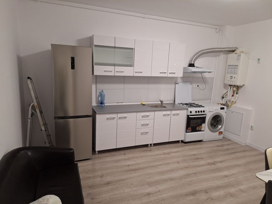 Montez Mobilă orce Brend