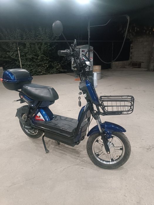 Skuter kostarika