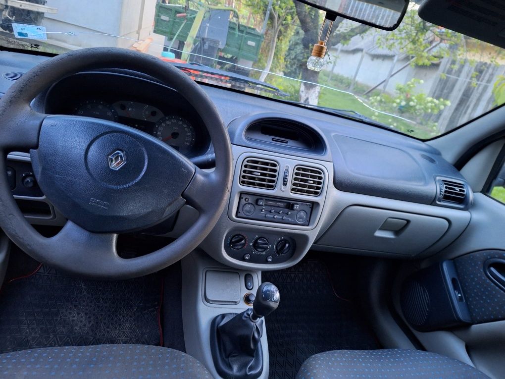 Renault clio motorina