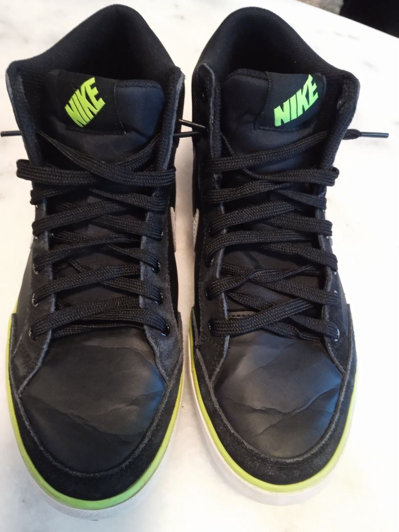 Кецове  Nike черни